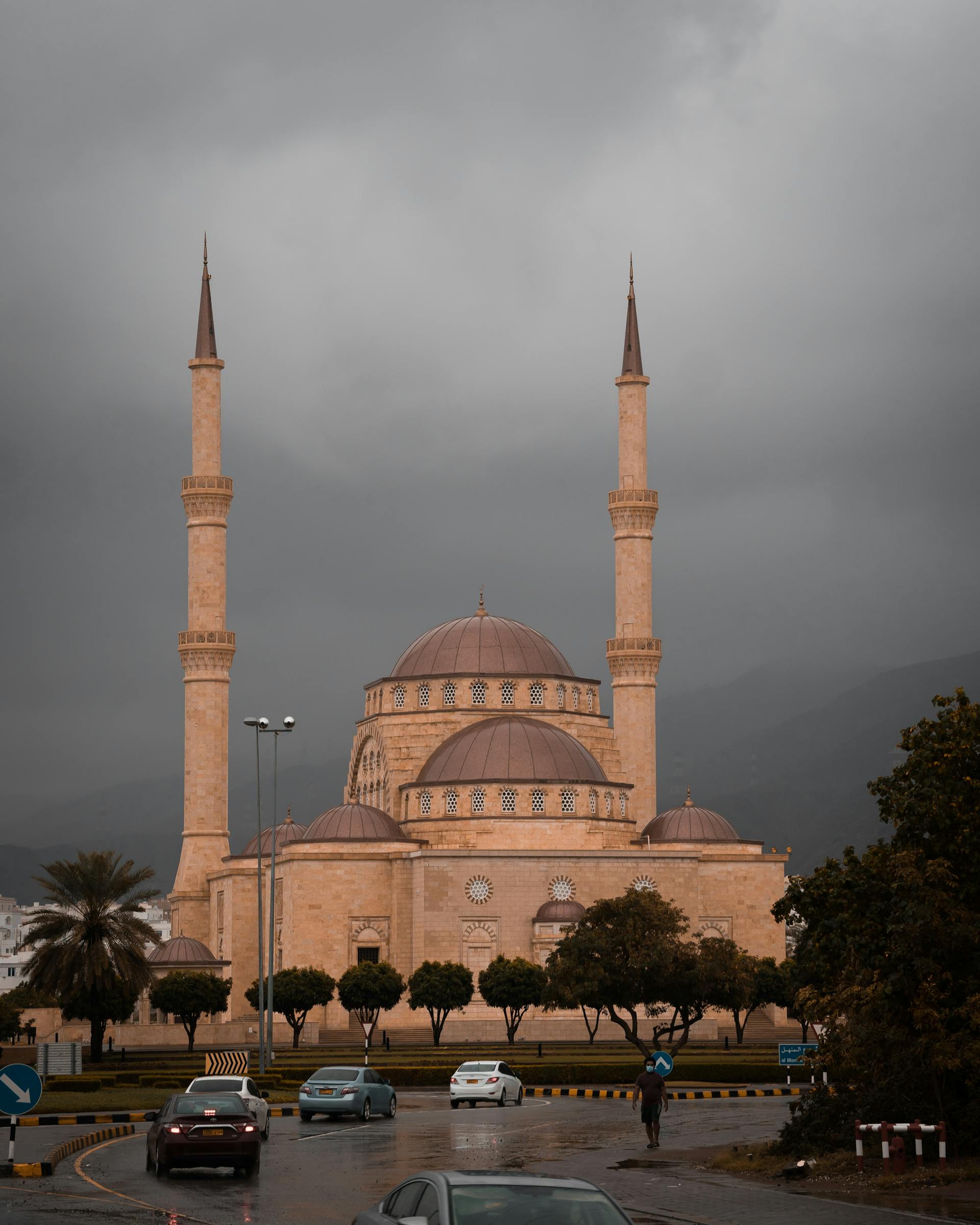 Day 2 - HALF DAY MUSCAT CITY TOUR. – (03 – 04 HOUR).